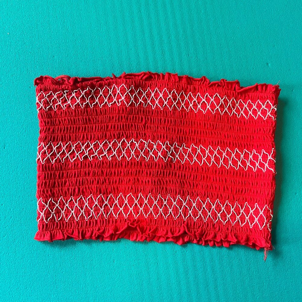 Garage Smocked Red and White 100% Cotton Cropped Tube Top Size Small